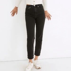 Madewell High Rise Classic Straight Jeans in Black